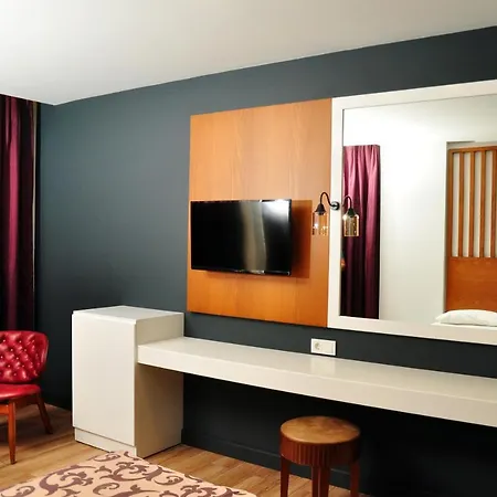 Sey & Hotel
