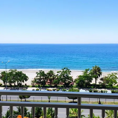 Sey & Hotel 4*