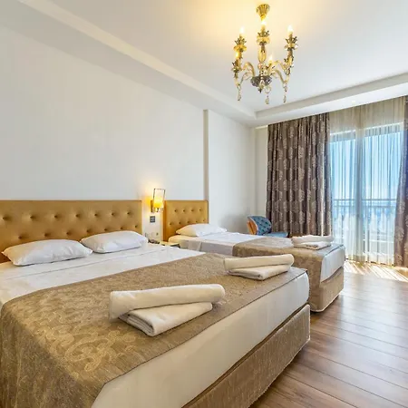 Hotel Sey & 4*